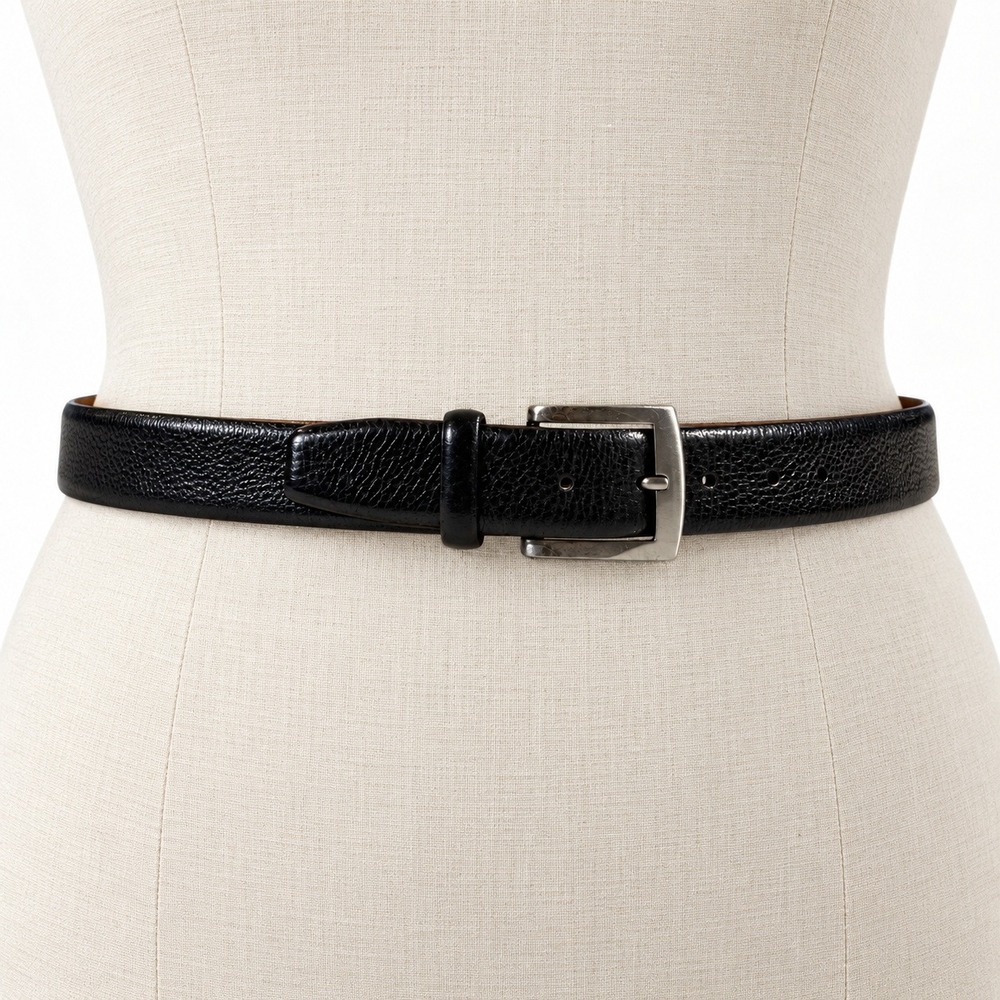 Tommy Bahama Italian Leather Belt 42 Black Pebbled Silver Buckle Made in Italy